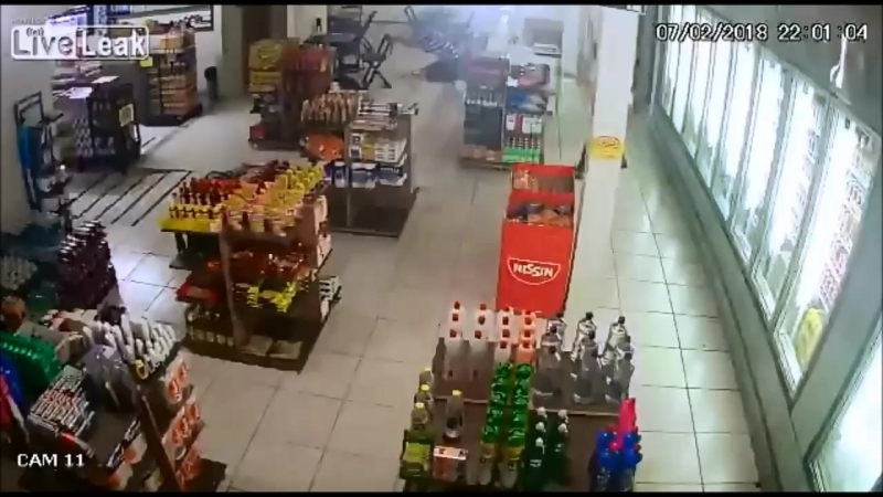 Полицейский в штатском предотвратила вооруженное ограбление