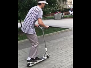 Vlad samokatchik 20200403 1 mp4