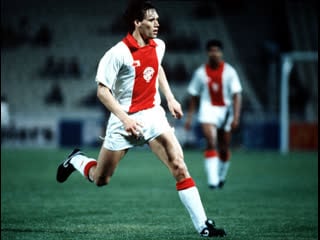 Marco van basten 122 goals at "ajax"