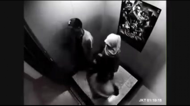 Взрывная porn video – Взрывная девушка в хиджабе
