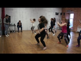 Anna kovtun female dancehall class in nino