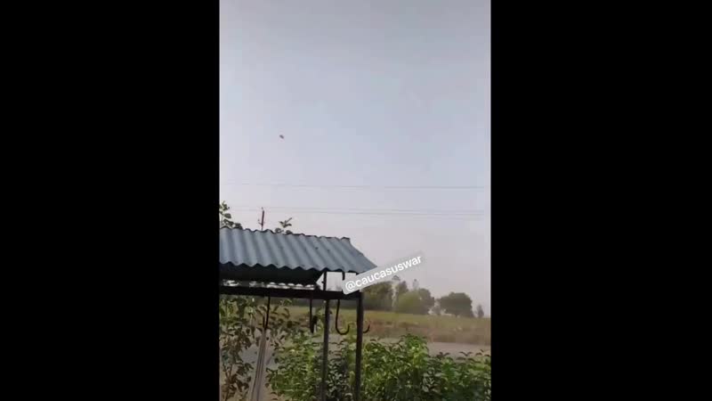 Момент сбития азербайджанского ми 17 пво нкр 27 09 2020 г