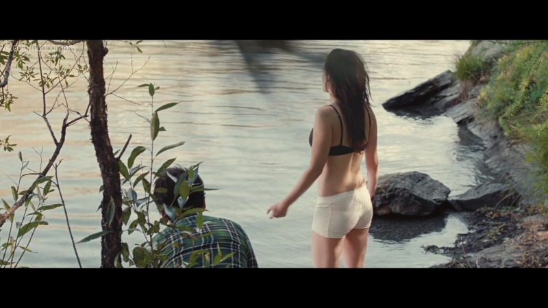 Жюльет бинош (juliette binoche) голая и кристен стюарт (kristen stewart) "зильс мария" (clouds of sils maria, 2014) 1080p
