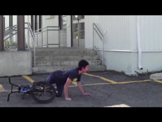 Bike and bmx fails, bails, and slams больно, но смешно )