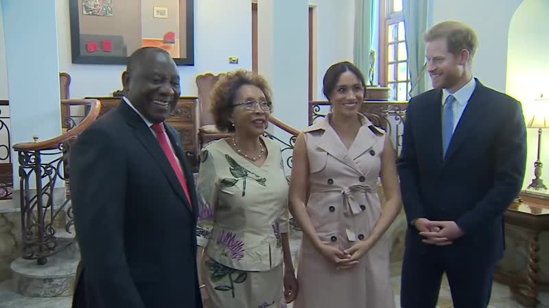 Duke and duchess of sussex welcomed by south african president