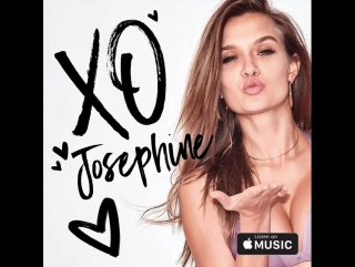 Victoriassecret breaking we’re on @applemusic with a new angel playlist every month! first up is @josephineskriver’s dance par