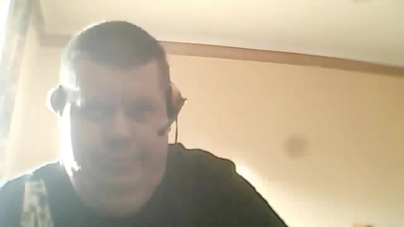 Джоник македонский я держал зону и опускал петухов