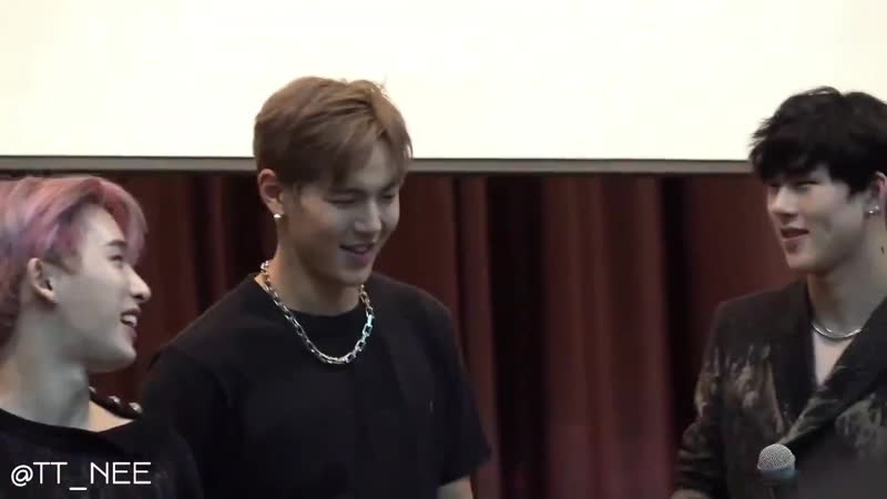 Hyungwon there is something i want to see, shownu and wonho fight!! hahaha