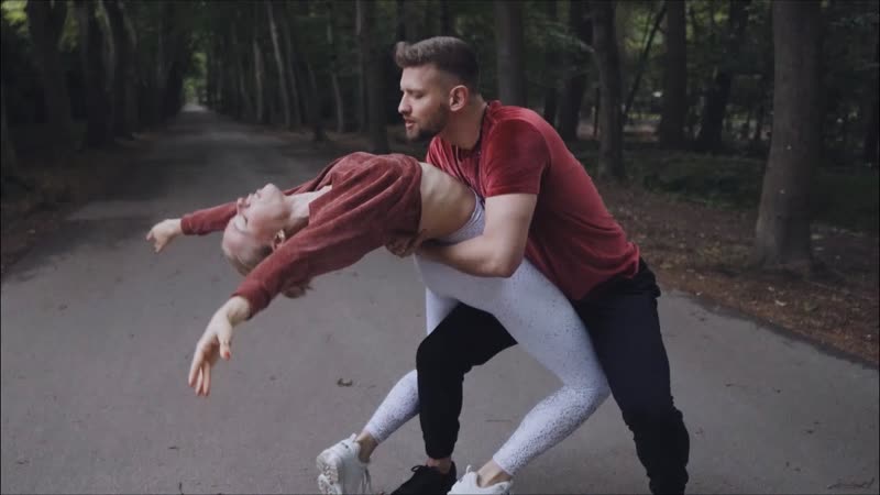 Billie eilish & khalid lovely (dj nassos b bachata remix) (janis & zoe couple dance)
