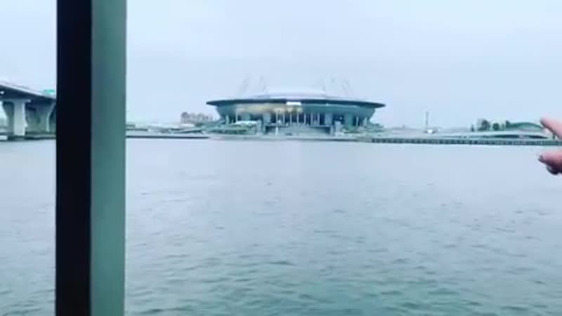 Солист rammstein тилль линдеманн в петербурге