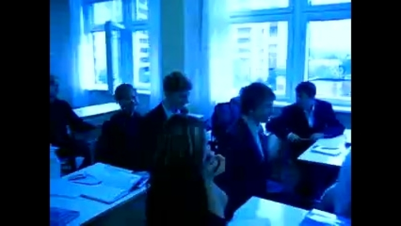 Съёмка сделана лунёвой лизой, с ее фотоаппарата, с ее позиции с ее ракурса ваще лучше молчите