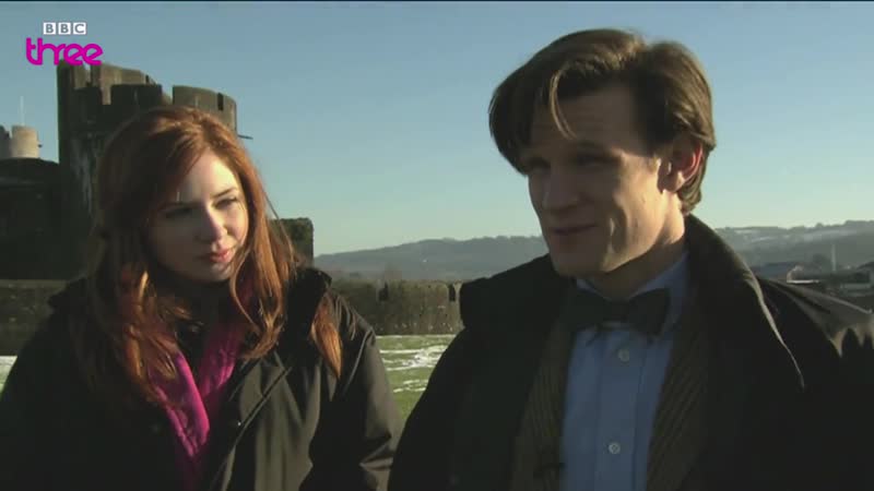 07/05/2011 matt smith and karen gillan on a ghost hunt doctor who confidential bbc three