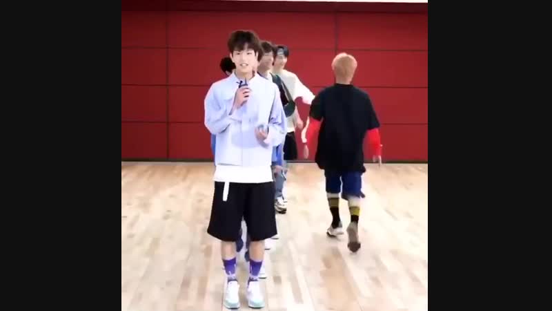 Сосать плюс лежать