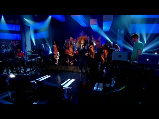 Björk crystalline [jools holland live]