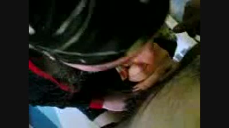 Чеченец заставляет мусульманку сосать