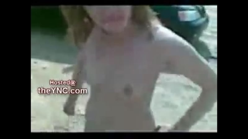  голые быдло мамы  Голая пьяная быдло баба! watch online