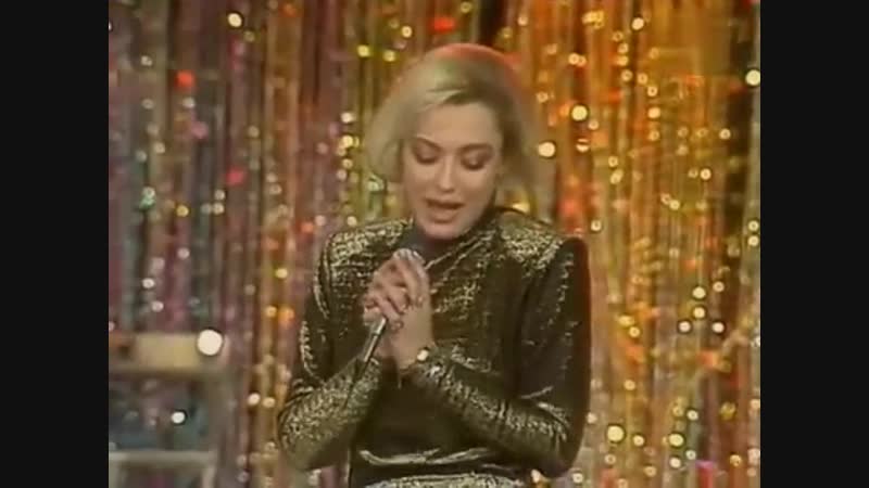 Бусы porn video – Ирина понаровская "рябиновые бусы" (песня 1989)