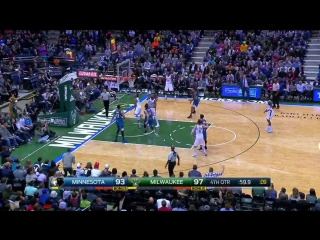 1 towns (min) makes contact to antetokounmpo's (mil) arm that affects his driving shot attempt