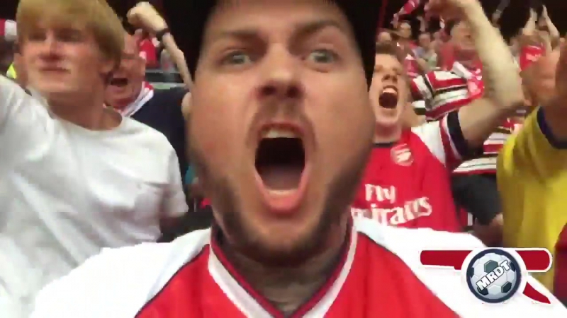 Футбол fooligans эмоциональный фанат арсенала ))