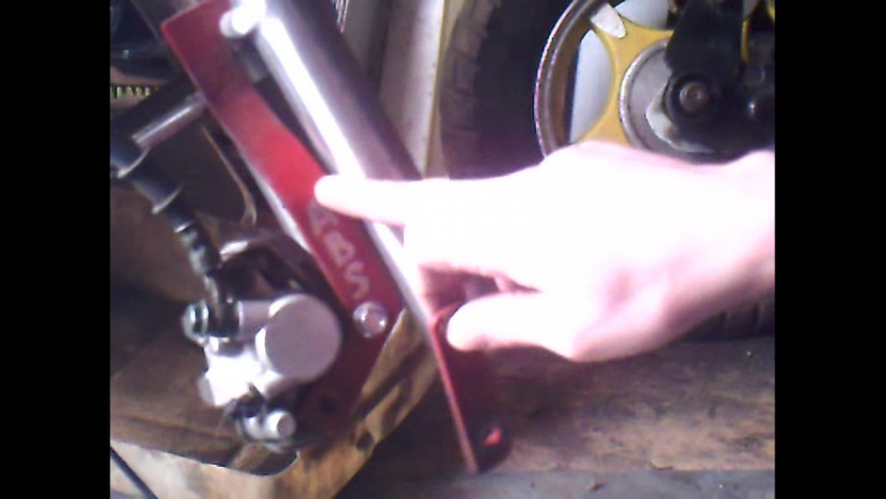 Дисковый тормоз для мопеда, мотоцикла