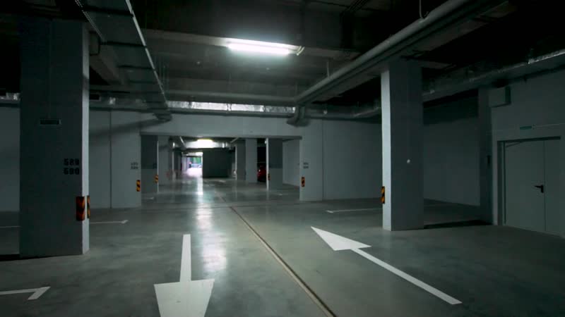 Паркинг в красном аксае