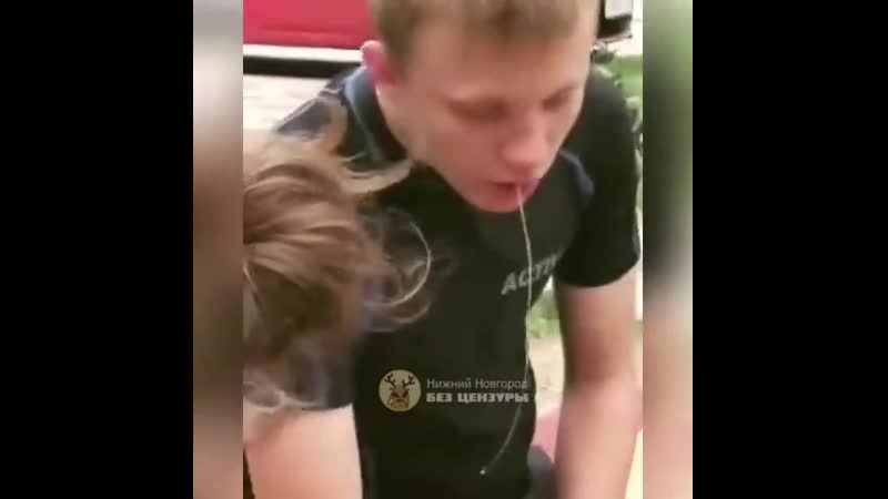 Вписка беременная наркоманка трясется на улице, яжмать с отцом ребёнка укололись героином, залипает, ужас