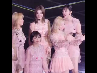 Jihyo *pouts* jeongyeon not on my watch!