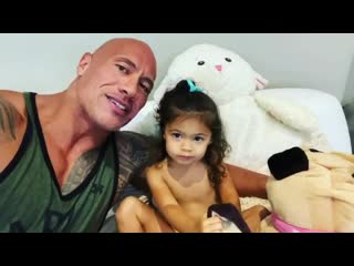 Дуэйн джонсон со своей дочкой