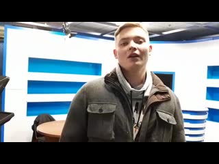 Алишер искаков поздравляет с 8 мартом!