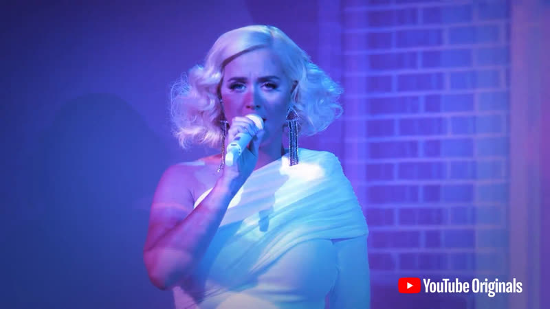 Katy perry daisies / firework (live at dear class of 2020)