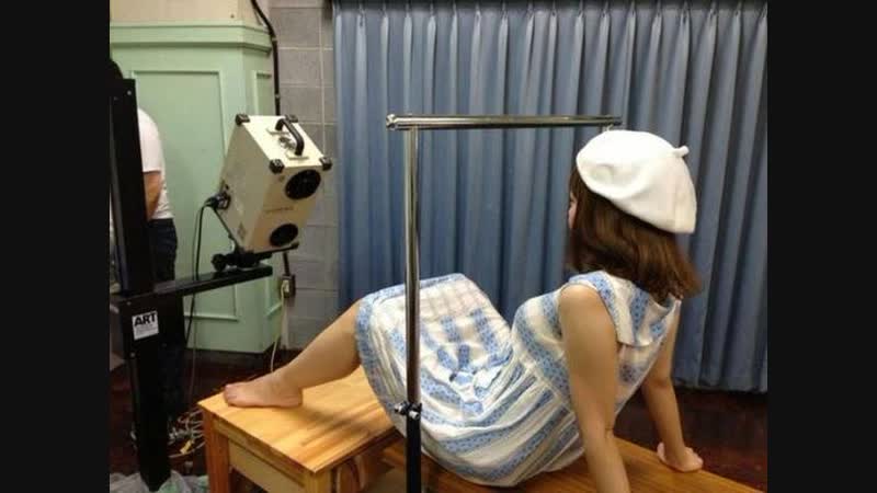 Девушка сканирует свою вагину в 3d печати