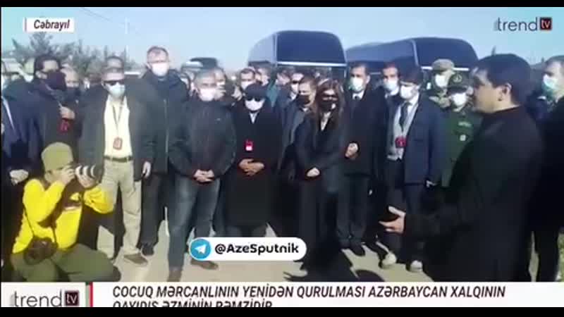 Помощник президента ар хикмет гаджиев проинформировал представителей дипкорпуса и сми о ситуации в селе джоджуг марджанлы