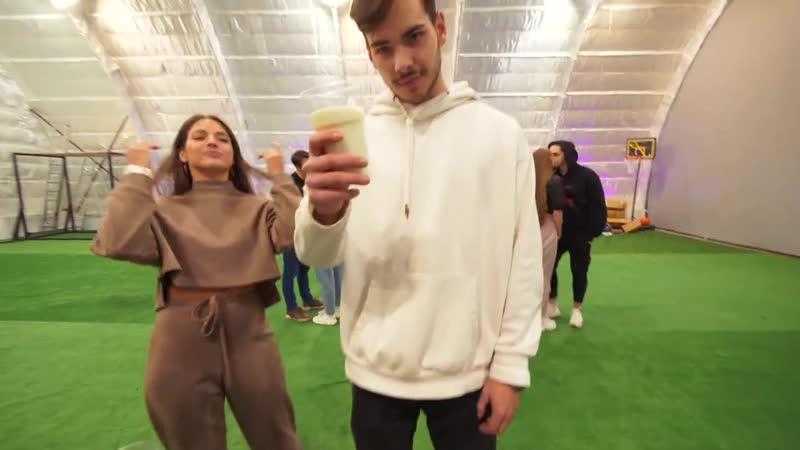 {пушер} кто последний перестанет целоваться с моделью, получит рублей! челлендж 2 часть