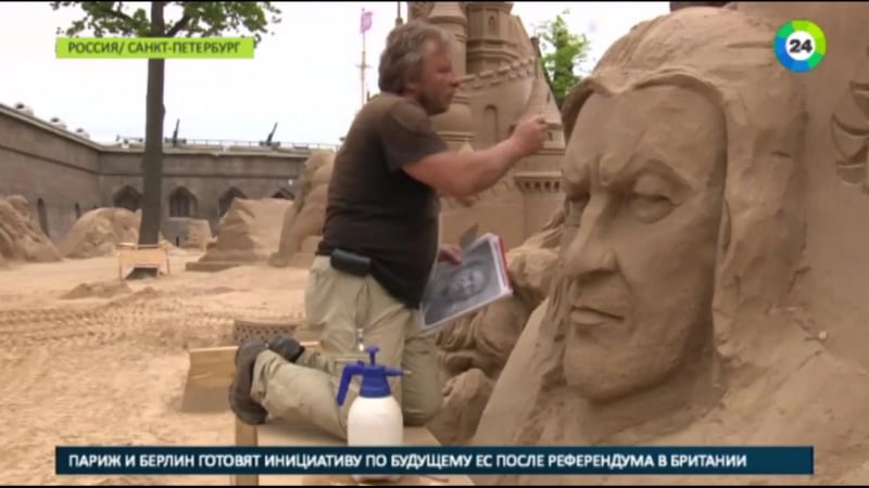 Египетские боги и «игры престолов» в петербурге создают шедевры из песка