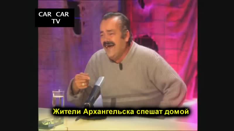 Американцы марс штурмуют а у нас по льду и по доскам люди домой идут боясь чтоб их корабль не сбил ! сверхдержава ! крымнаш !