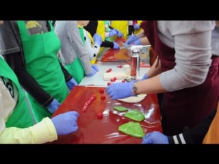 Caramel with julia berries and leaves