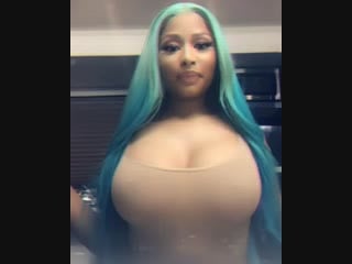 Липсинг nicki minaj под трек «transformer»