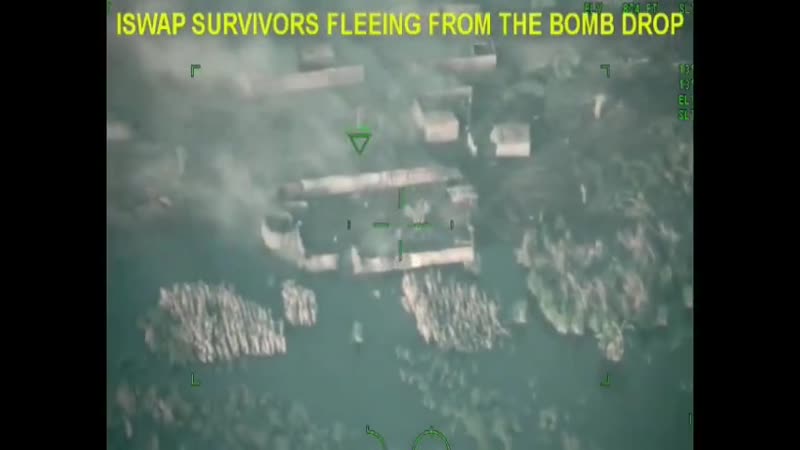 Армия нигерии наносят удары по террористам из "боко харам"