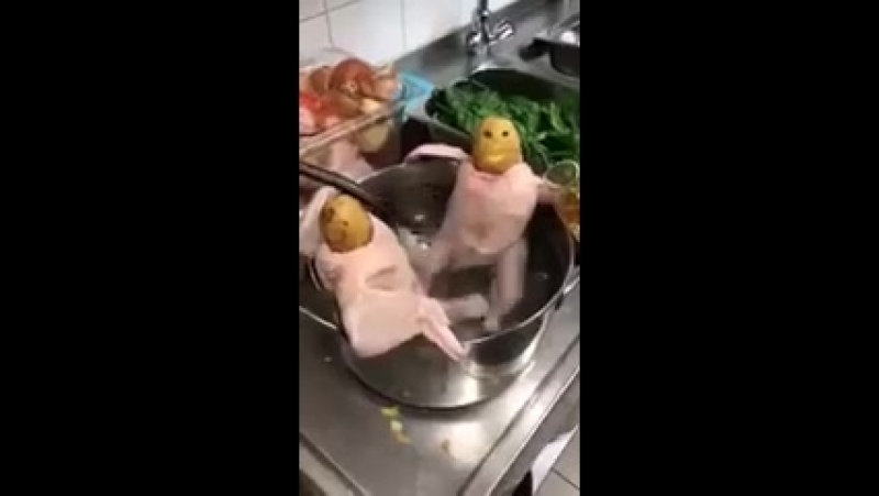 Сидим пердим