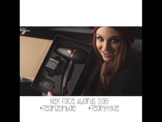 Did you see how i had wayyyy too much fun in and around the nyx box sent to me for the first round of the face awards?