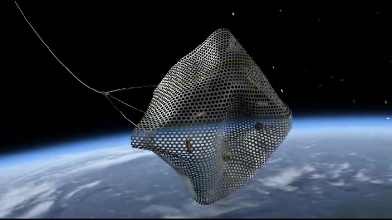 Space junk 3d (2012)