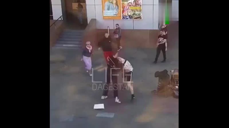 Хипиш с уличными музыкантами [mdk dagestan]