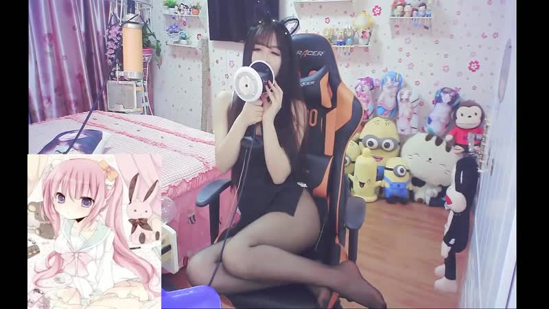 Asmr strong ear licking stockings rubbing 娜娜的福利舔耳视频(1)