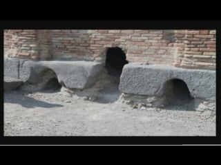 The roman world with rhiannon evans 10 pompeii life on the streets