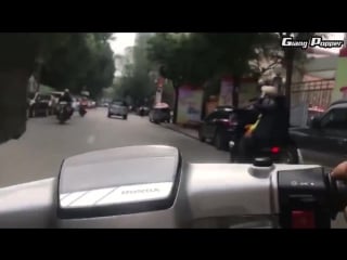 Вьетнамский траффик (vhs video)