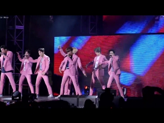 151004 exo love me right [전체]직캠 fancam (영동대로) by mera