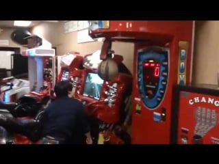 Прикол ботаники проверяют силу удара)