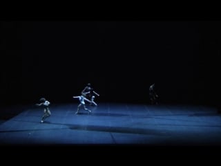 Excerpt from "storm" by stijn celis for göteborgsoperans danskompani