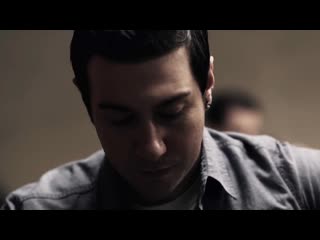 Avenged sevenfold << so far away >> (official video, 720p hd)