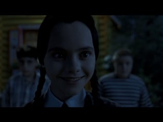 Уэнздей улыбается | the addams family